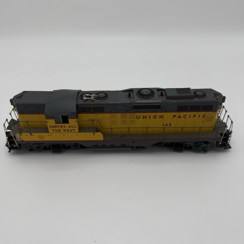 HO Brass Union Pacific GP9 #142 Diesel Locomotive